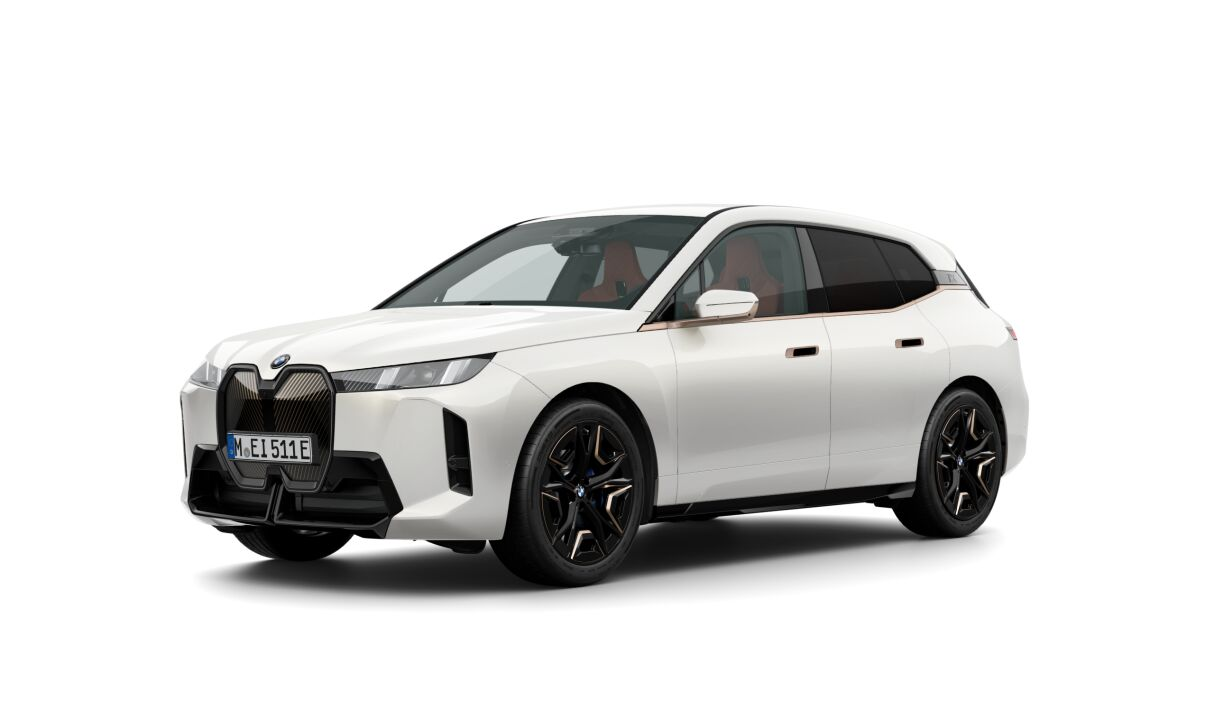 BMW iX xDrive45